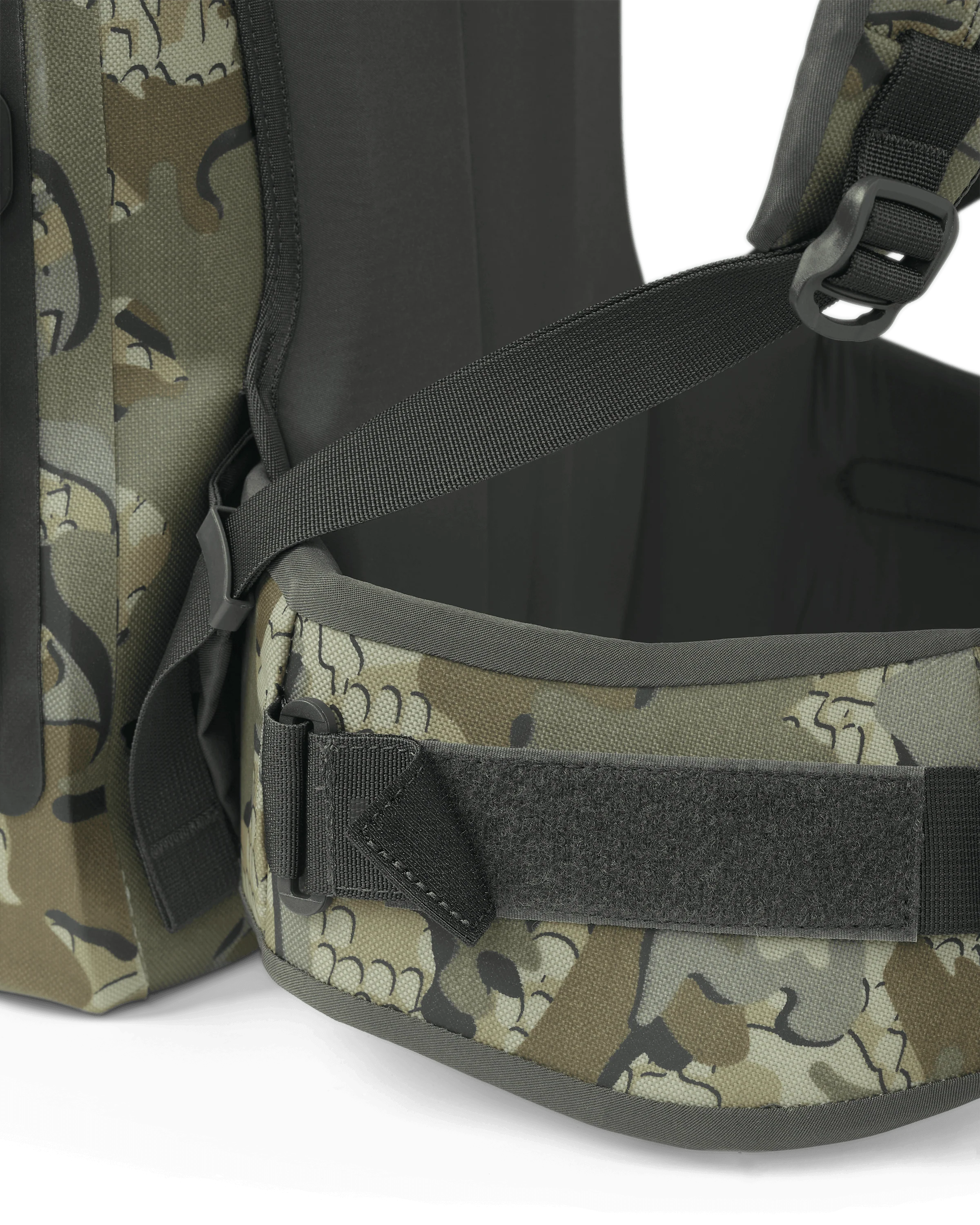 DeltaStorm 2200 Submersible Backpack | Stone - Image 7